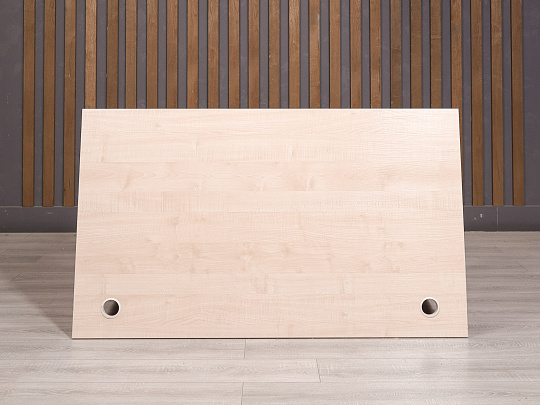 Стол с тумбой ДСП Дуб Россия