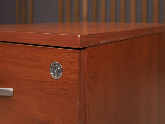 Тумба подкатная ДСП Орех Россия