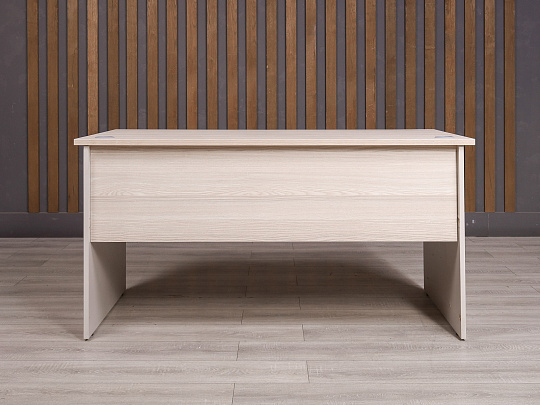 Стол прямоугольный ДСП Дуб Россия