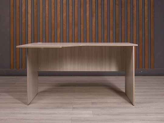 Стол эргономичный ДСП Ясень шимо Россия