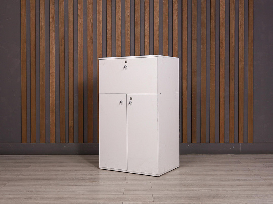 Шкаф для документов ДСП Белый Россия