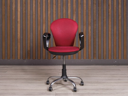 Офисное кресло Ткань Красный Россия