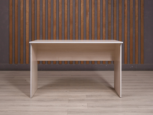 Стол прямоугольный ДСП Дуб Россия