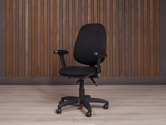 Офисное кресло Ткань Чёрный Россия