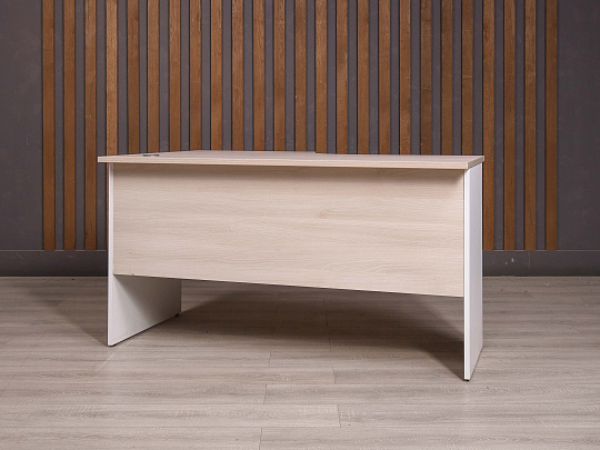 Стол эргономичный ДСП Дуб Россия