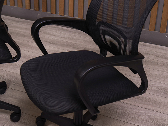 Офисное кресло Ткань Чёрный Россия