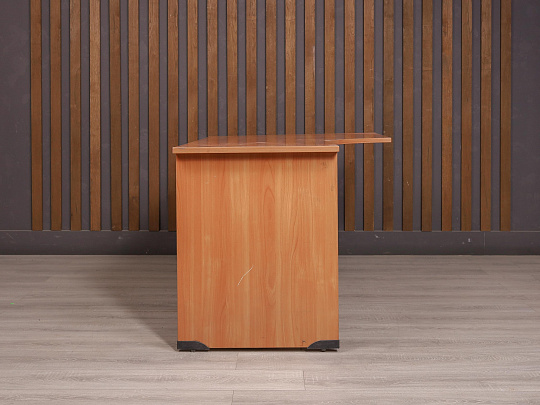 Стол эргономичный ДСП Ольха Россия