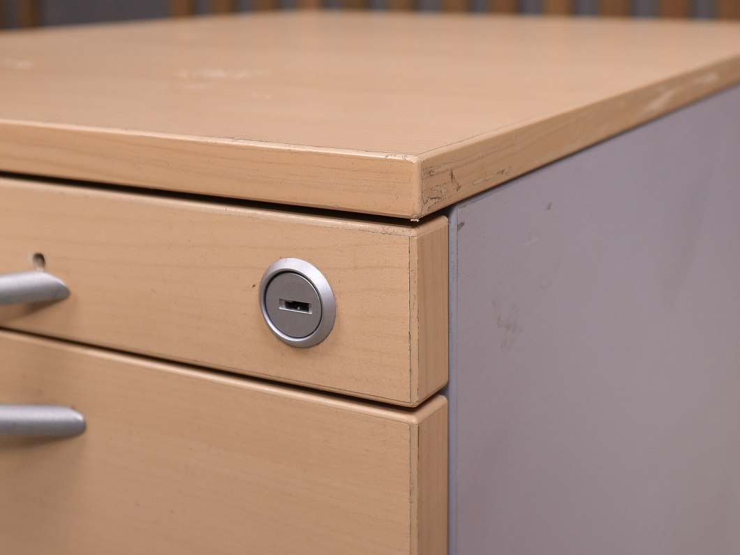 Тумба подкатная Steelcase ДСП Клен США (24157-20045)