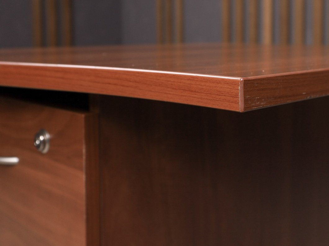 Тумба приставная ДСП Вишня Россия (242552-18085)