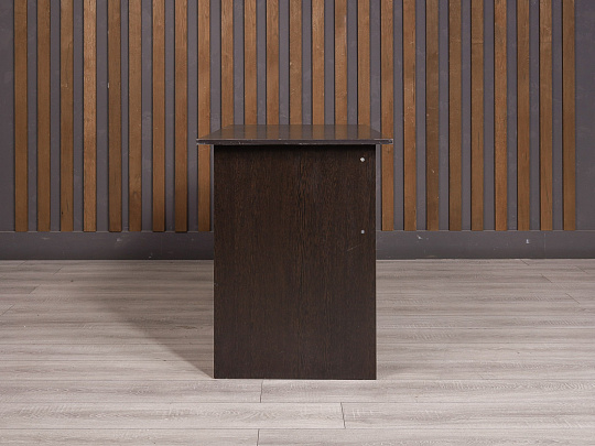 Стол прямоугольный ДСП Венге Россия