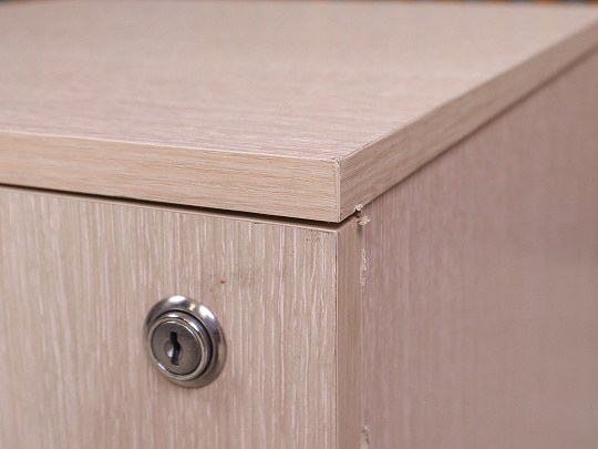 Тумба подкатная ДСП Ясень шимо Россия