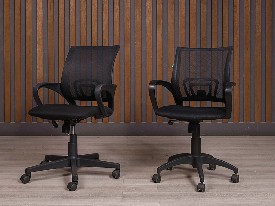 Офисное кресло Ткань Чёрный Россия