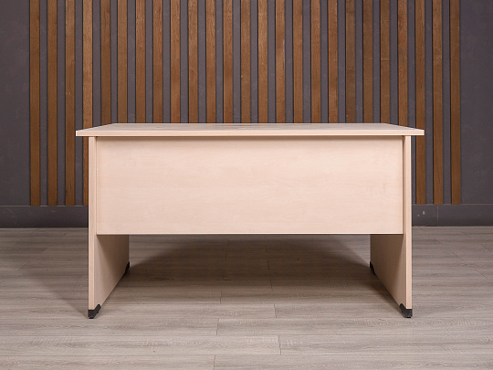 Стол прямоугольный ДСП Дуб Россия