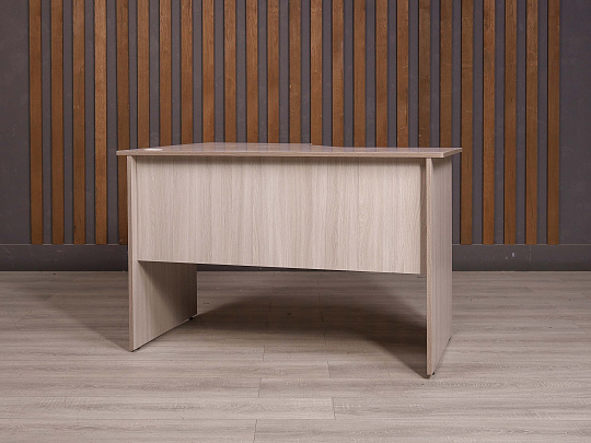 Стол эргономичный ДСП Ясень шимо Россия