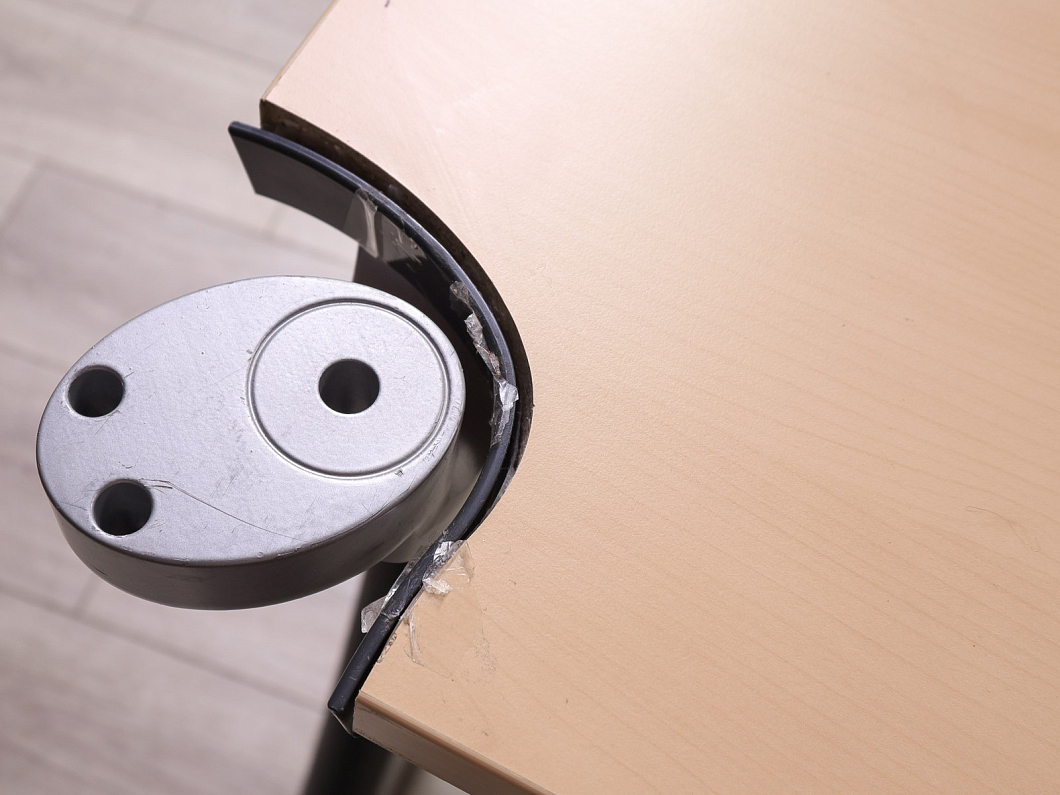 Стол с тумбой Steelcase ДСП Клен США (2157-14045)
