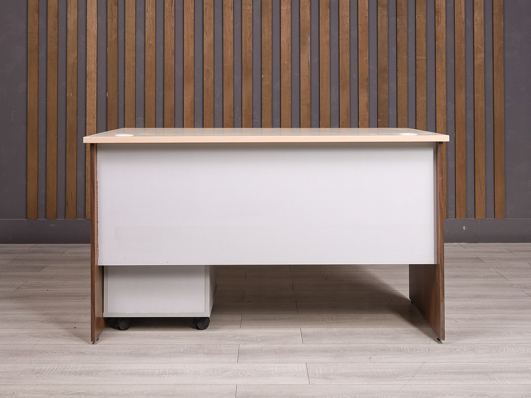 Стол с тумбой ДСП Дуб Россия (21561-24035)