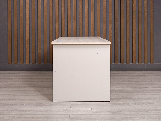 Стол прямоугольный ДСП Дуб Россия