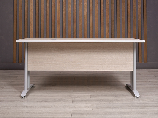 Стол прямоугольный ДСП Ясень шимо Россия