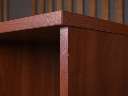 Шкаф для документов ДСП Вишня Россия