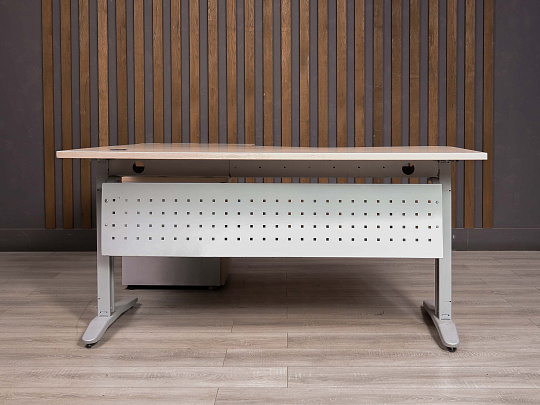 Стол с тумбой ДСП Ясень шимо Россия