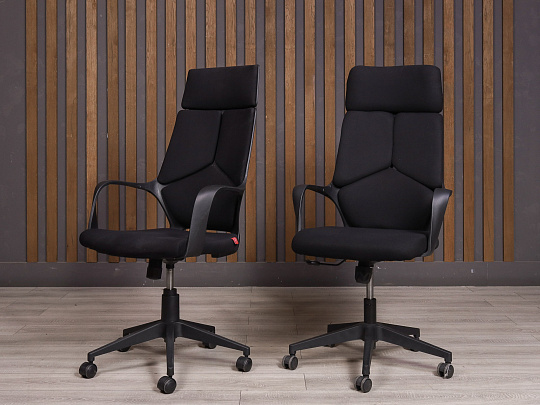 Офисное кресло ДЭФО Ткань Чёрный Россия