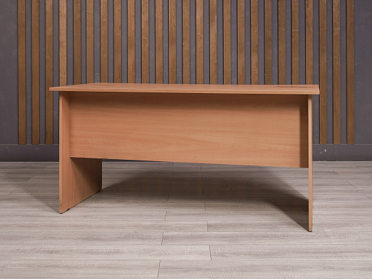 Стол прямоугольный ДСП Бук Россия