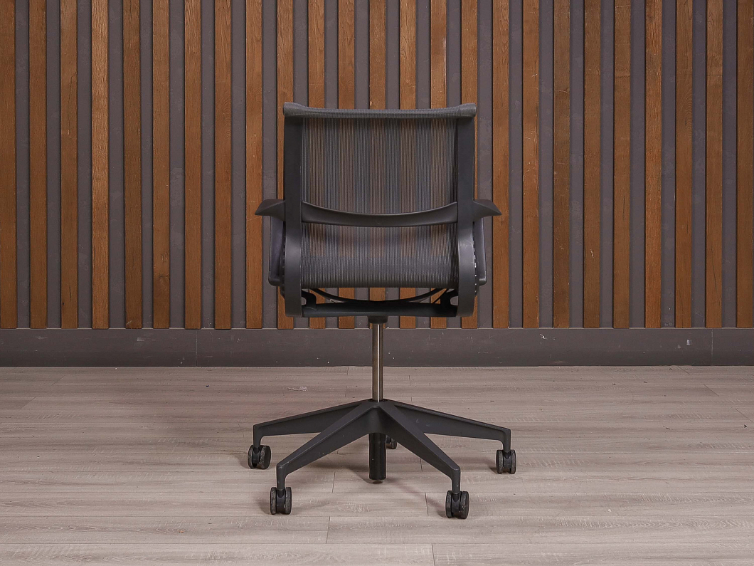 Офисное кресло Herman Miller Ткань Серый США (31641-28056)