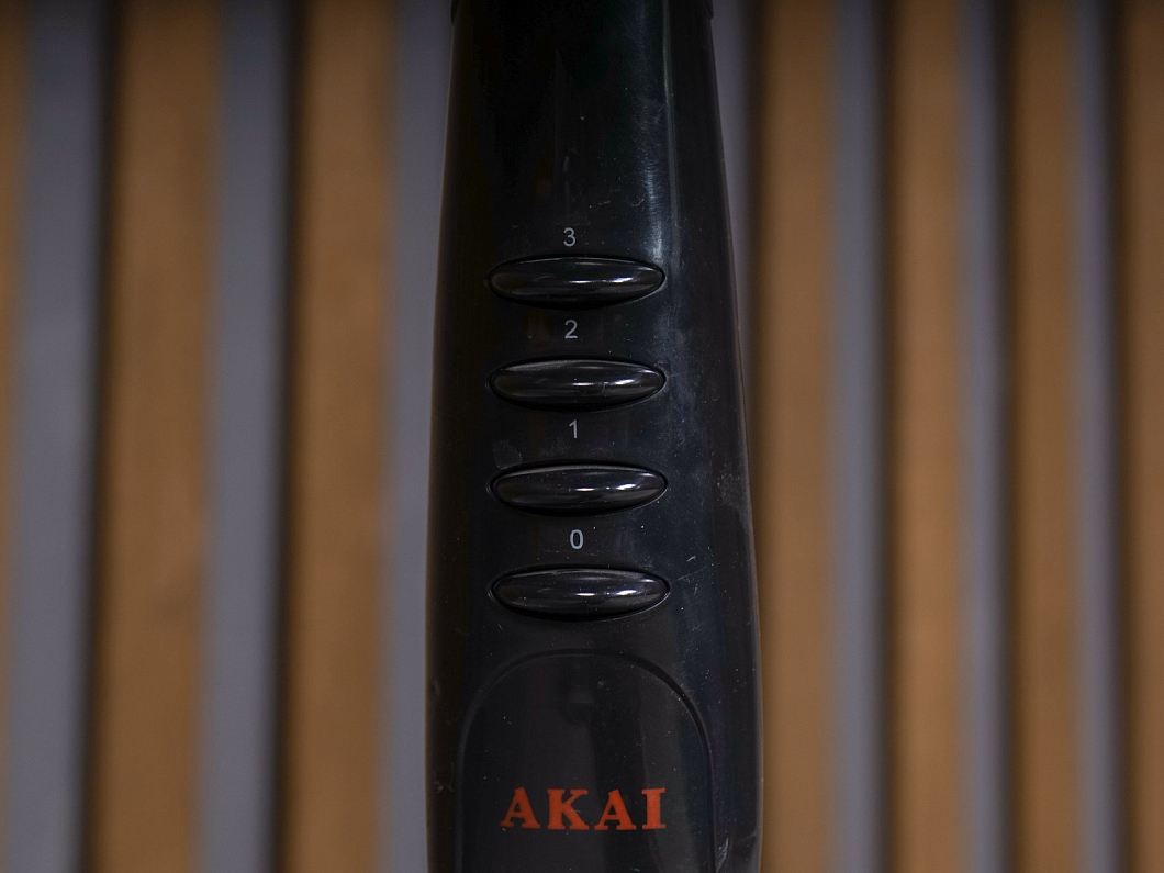 Вентилятор Akai EF-US 1600C Металл Чёрный Россия (762-20124)