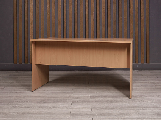 Стол эргономичный ДСП Бук Россия