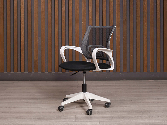 Офисное кресло Ткань Чёрный Россия