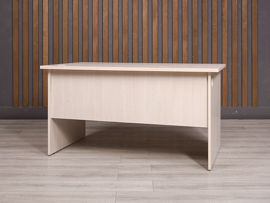 Стол прямоугольный ДСП Дуб Россия