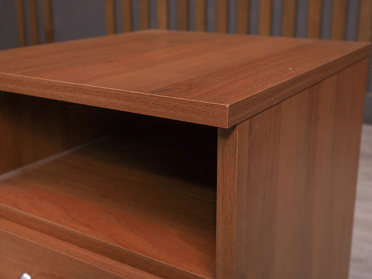 Тумба подкатная ДСП Орех Россия