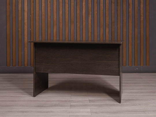 Стол прямоугольный ДСП Венге Россия