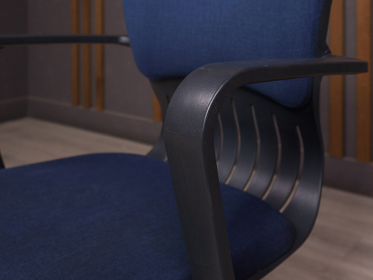 Офисное кресло Ткань Синий Россия