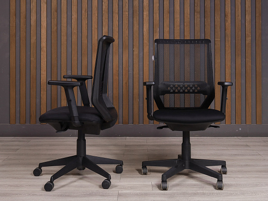 Офисное кресло BURO Ткань Чёрный Россия