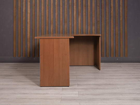 Стол угловой ДСП Орех Россия