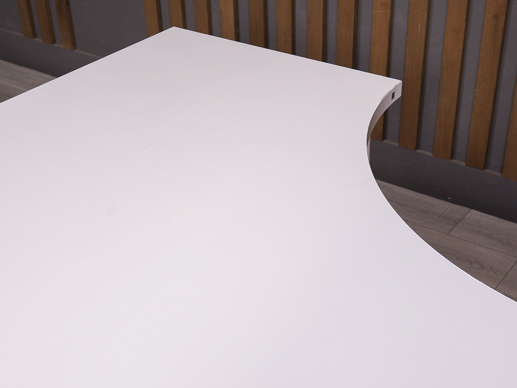 Стол угловой IKEA ДСП Белый Россия (23261-08115)