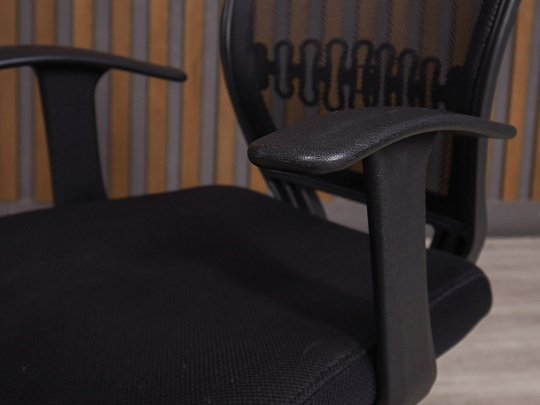 Офисное кресло Ткань Чёрный Россия