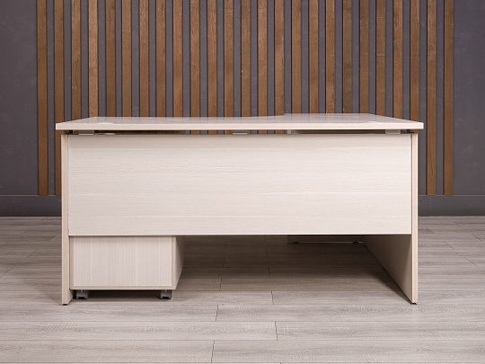 Стол с тумбой ДСП Дуб Россия