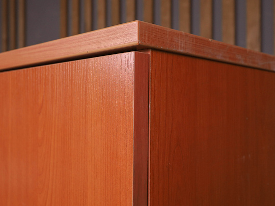 Шкаф для одежды ДСП Орех Россия