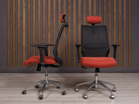 Кресло руководителя Ткань Красный Россия