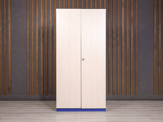 Шкаф для одежды ДСП Дуб Россия