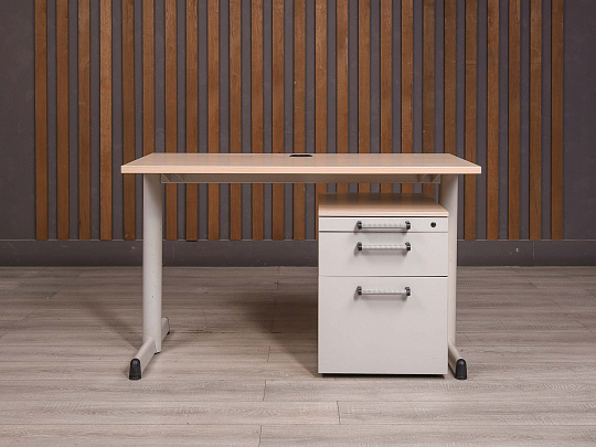 Стол с тумбой Steelcase ДСП Дуб США