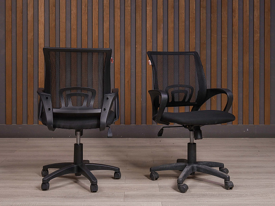 Офисное кресло Ткань Чёрный Россия