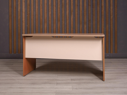 Стол прямоугольный ДСП Ясень шимо Россия