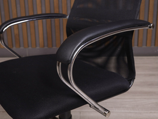 Офисное кресло Ткань Чёрный Россия