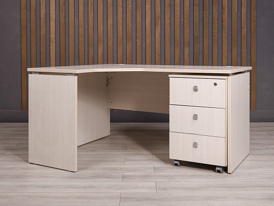 Стол с тумбой ДСП Дуб Россия