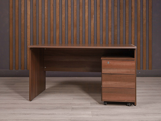 Стол с тумбой ДСП Ясень шимо Россия