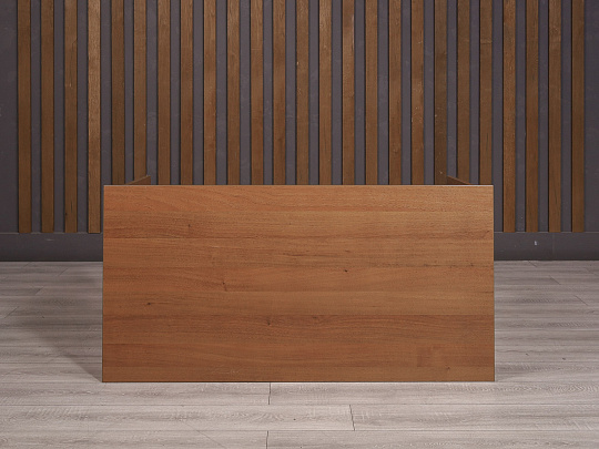 Стол прямоугольный ДСП Орех Россия