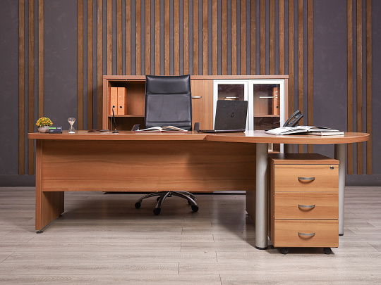 Кабинет руководителя TANGO-LUX ДСП Орех Россия